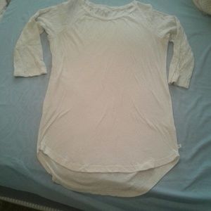 SUPER CUTE LACE SLEEVED!!! VS top